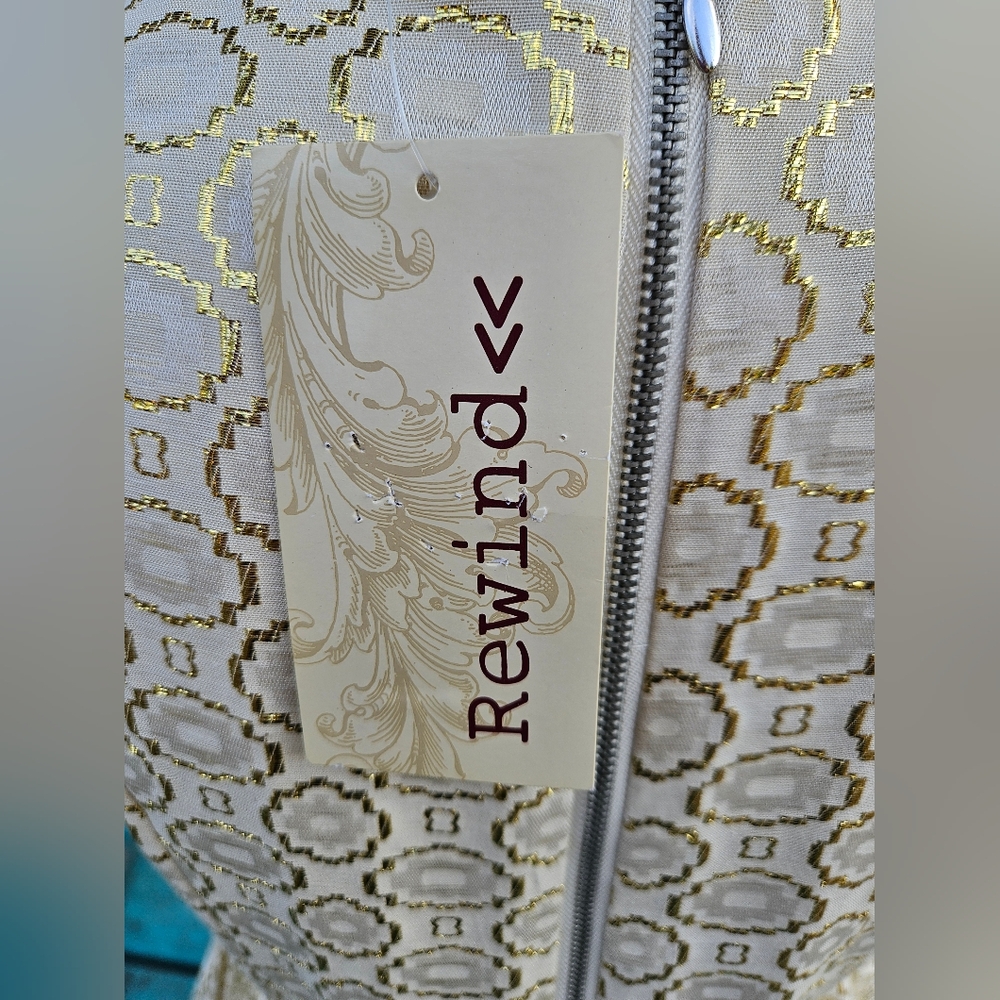 Rewind Gold Cream Sleeveless Dress - Picture 10 of 15